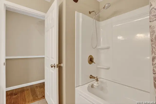 413 Georgia Ann Dr, Pleasanton, TX 78064 - #3