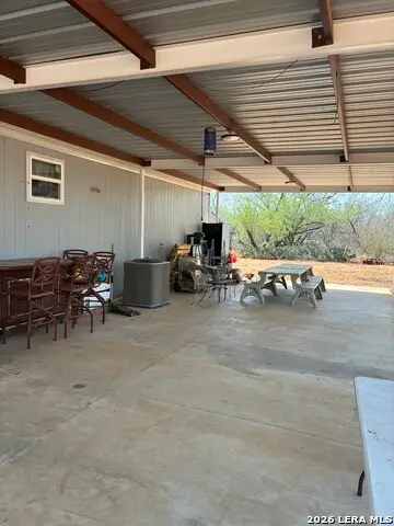 60 Childers Road, Artesia Wells, TX 78001 - #2