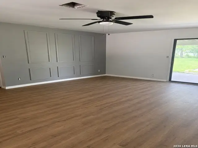302 Booster St, Center Point, TX 78010 - #3