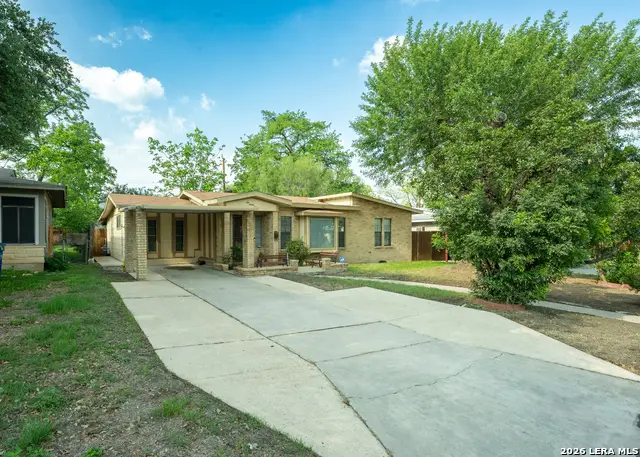 635 Edgebrook Ln, San Antonio, TX 78213 - #3