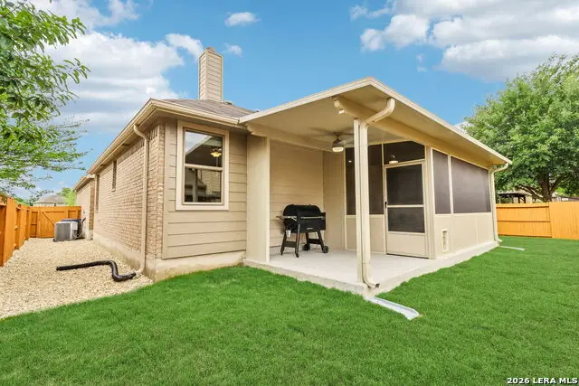 527 Pecan Frst, New Braunfels, TX 78130 - #3
