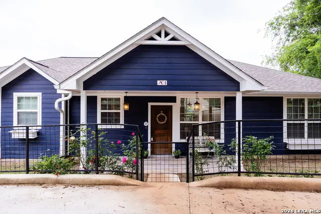 201 Cedar Cliff Loop, Hunt, TX 78024 - #2