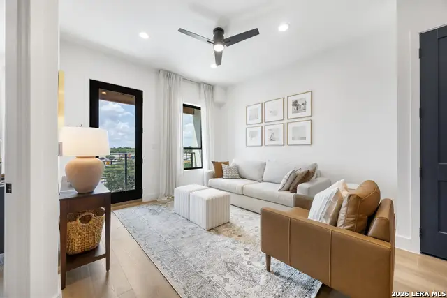 10899 S Hausman Rd #207, San Antonio, TX 78249 - #1