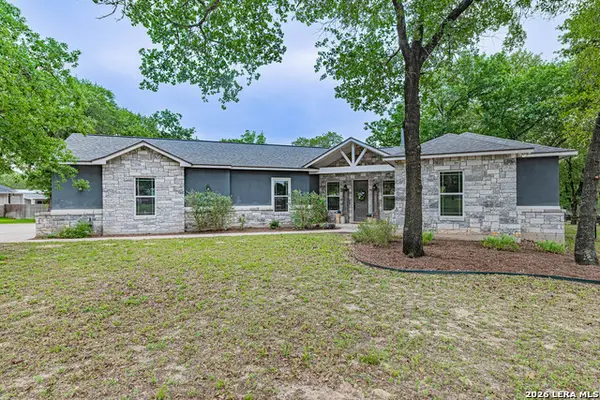 263 Cibolo Ridge Dr, La Vernia, TX 78121
