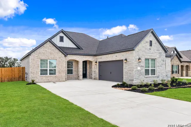204 Azalea Aly, Castroville, TX 78009 - #1