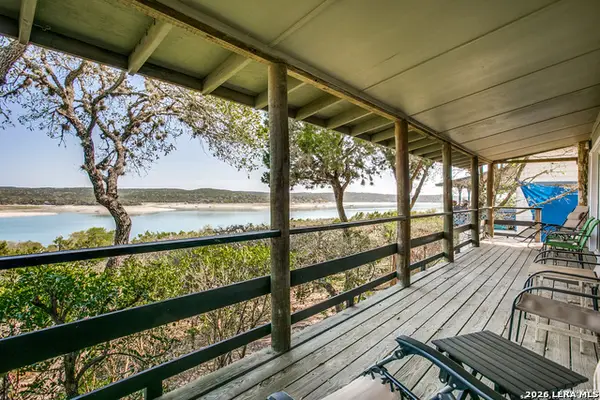 253 Water Crest, Pipe Creek, TX 78063