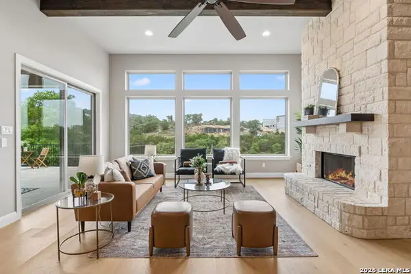10827 Nina Rdg, San Antonio, TX 78255