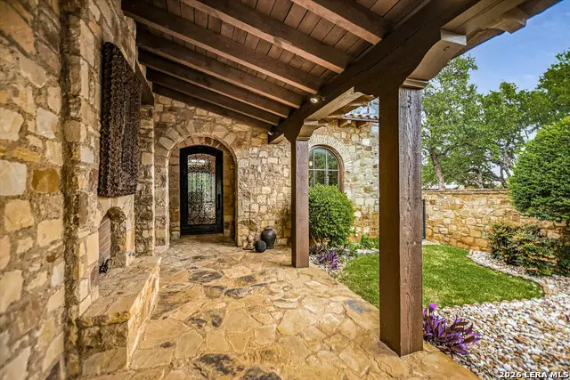 100 Milagro, Horseshoe Bay, TX 78657 - #3