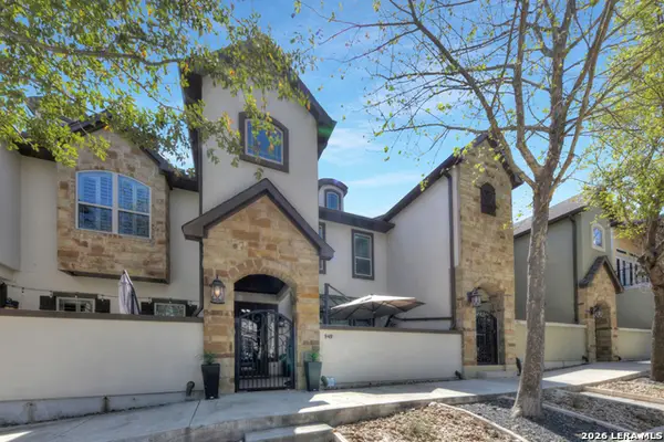 949 N Academy Ave, New Braunfels, TX 78130