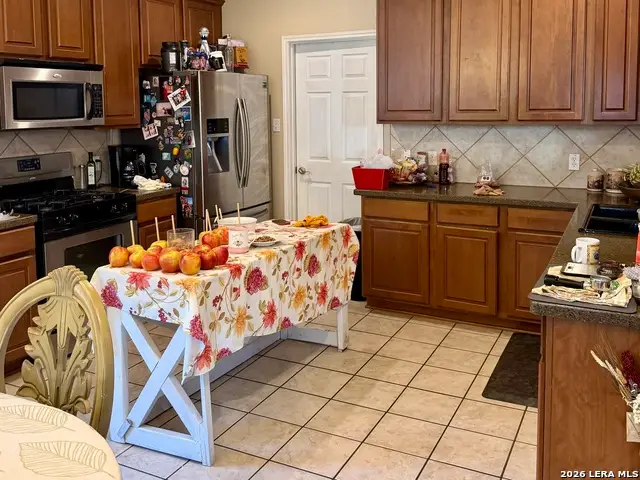 1115 Pinnacle Fls, San Antonio, TX 78260 - #3