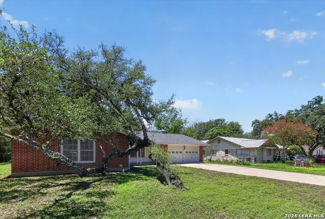 622 Serenade Dr, San Antonio, TX 78216 - #2