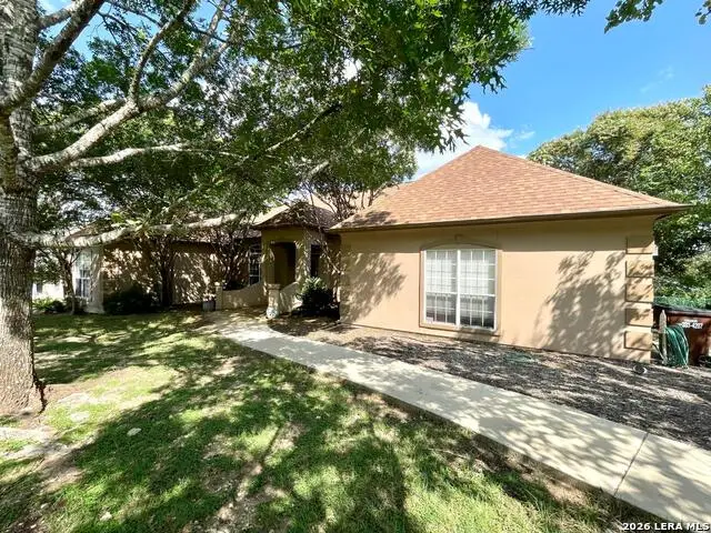 630 Solo St, San Antonio, TX 78260 - #2
