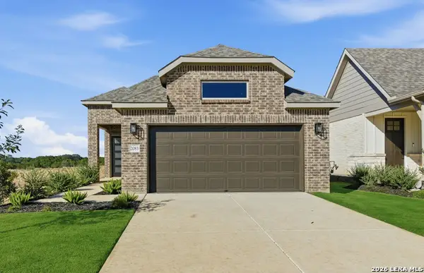 2235 Pinyon Dr, New Braunfels, TX 78132