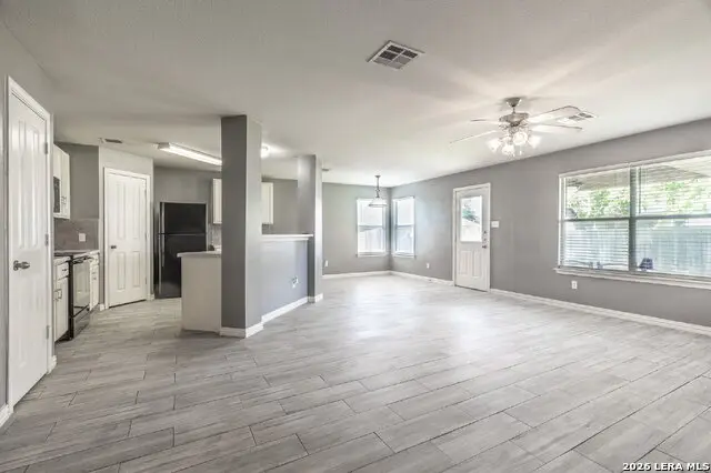 229 Hereford St, Cibolo, TX 78108 - #2