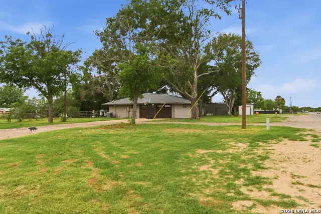 1195 Fm 471 N, Castroville, TX 78009 - #3
