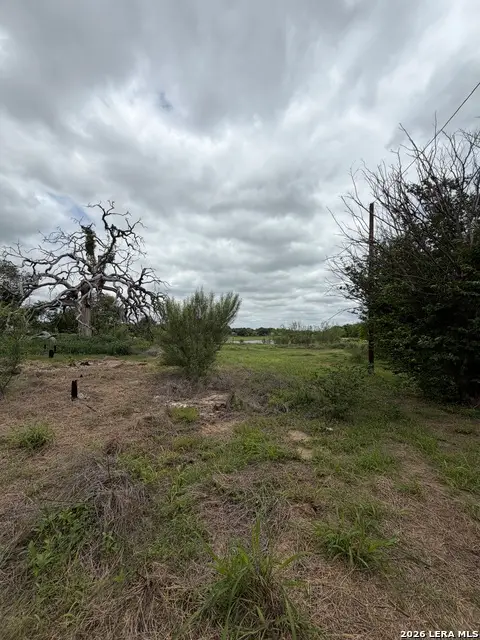 214 County Road 6845, Lytle, TX 78052 - #2
