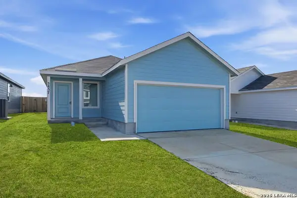 3837 Swift Fox Rd, Marion, TX 78130