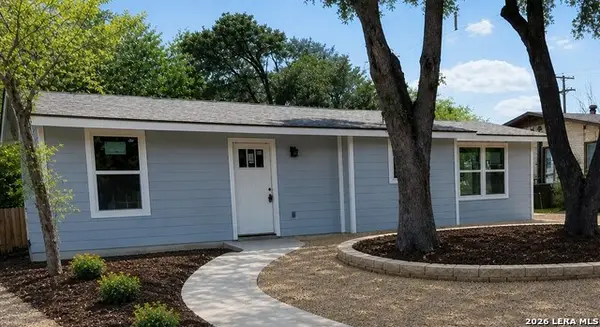 146 Redrock Dr, San Antonio, TX 78213