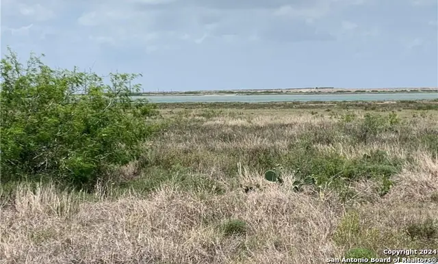109 Sunrise Dr, Rockport, TX 78382 - #3