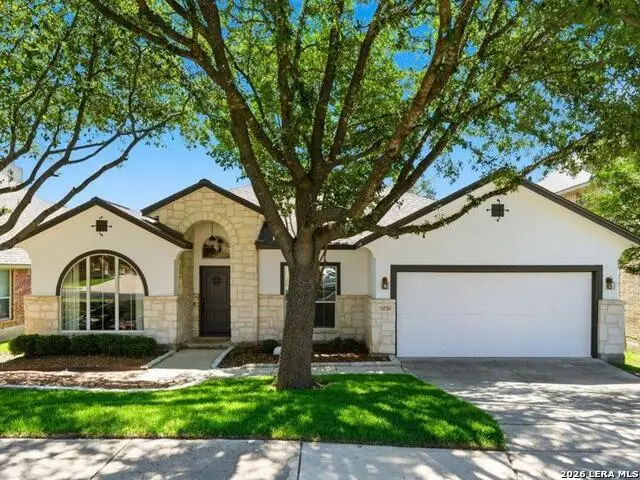 15730 Alamogordo, Helotes, TX 78023 - #1