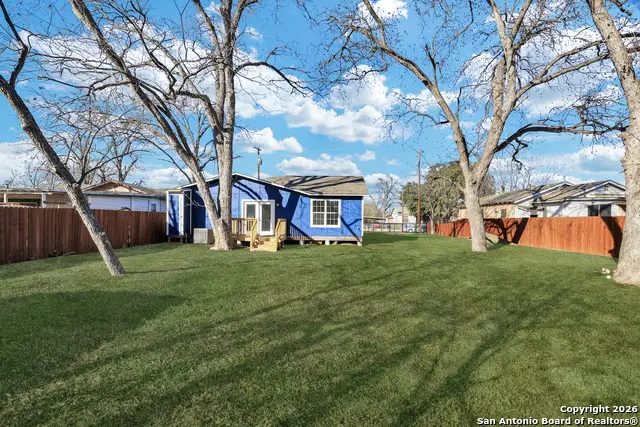 1112 Gladstone, San Antonio, TX 78225 - #1