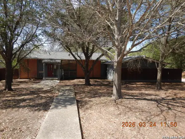 122 Downing, San Antonio, TX 78209