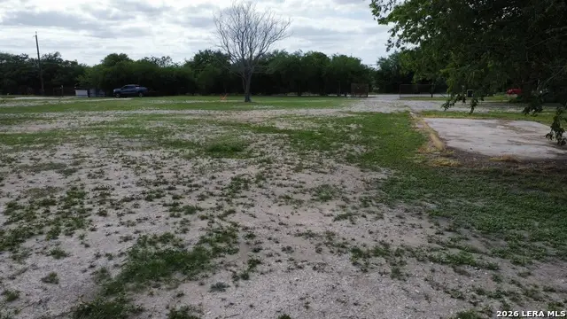 8202 New Laredo Hwy, San Antonio, TX 78211 - #3