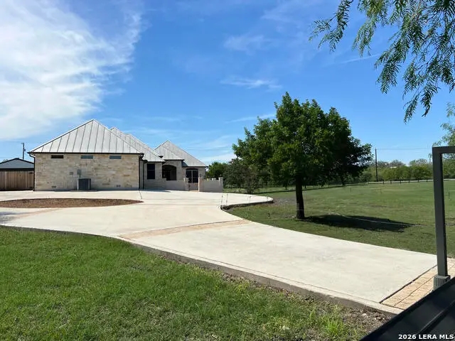 6975 Pfeil, Schertz, TX 78154 - #3