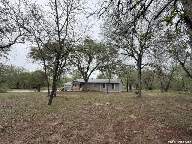 22710 Petwood Dr, San Antonio, TX 78264 - #2