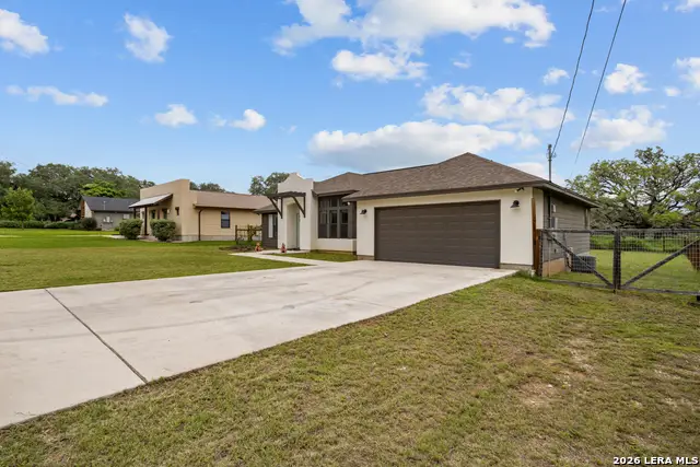 1214 Libold, Devine, TX 78016 - #2
