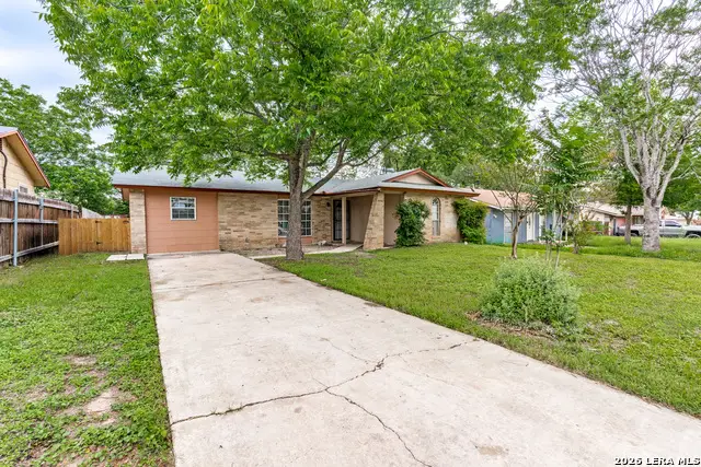 4807 Guadalajara Dr, San Antonio, TX 78233 - #1