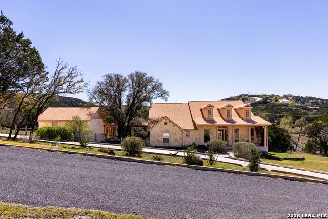 113 Springbranch Dr, Kerrville, TX 78028 - #2