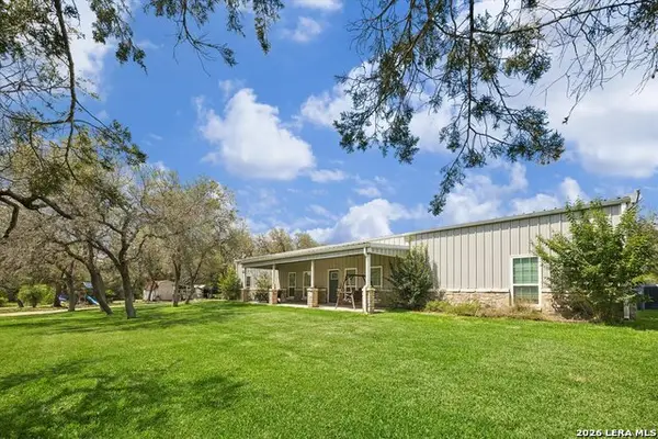 575 County Road 342, Hondo, TX 78861