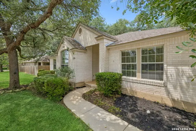 1784 Oak Forest Dr, New Braunfels, TX 78132 - #2