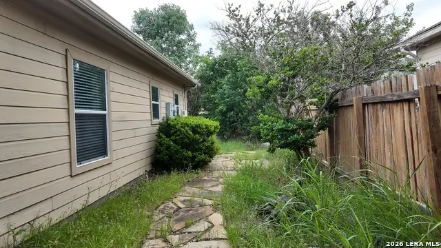 14407 Barn Ct, Elmendorf, TX 78112 - #2