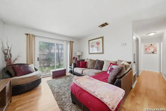 603 W Byrd Blvd, Universal City, TX 78148 - #3