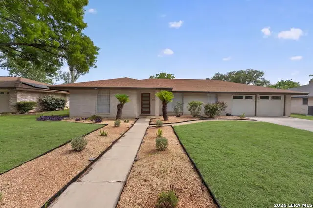 406 Dalecrest Dr, Windcrest, TX 78239 - #1