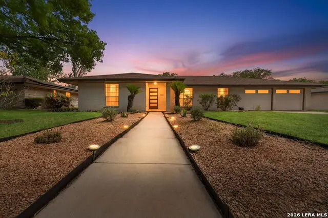 406 Dalecrest Dr, Windcrest, TX 78239 - #2