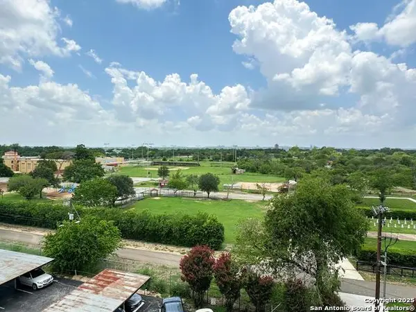 7039 San Pedro Ave #601, San Antonio, TX 78216