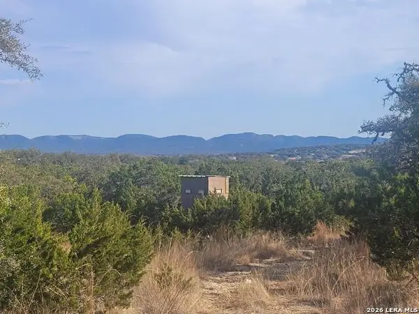 LOT 20 County Road 357b, Utopia, TX 78884