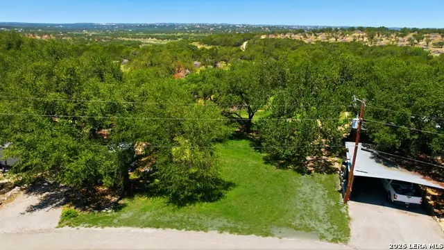 708 Royal Oak Dr, Canyon Lake, TX 78133 - #2
