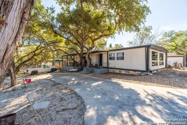 626 Flintstone Dr, Canyon Lake, TX 78133 - #3