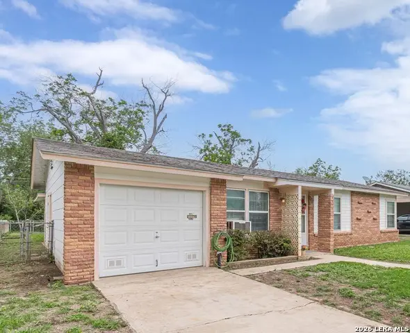 4951 Benham Dr, San Antonio, TX 78220 - #2