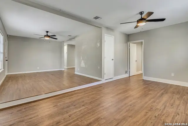 8815 Oakbrook St, San Antonio, TX 78221 - #3