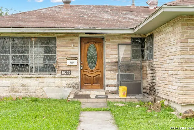 10235 Lafferty Oaks St, Houston, TX 77013 - #2