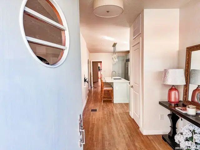102 Luther Dr, Olmos Park, TX 78212 - #3
