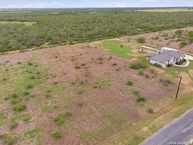 157 Gentle Breeze, Floresville, TX 78114 - #3