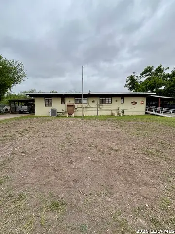 86 Chandler Ave, Brackettville, TX 78832 - #1