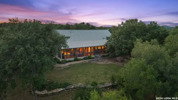 7855 Middle Creek Rd, Blanco, TX 78606