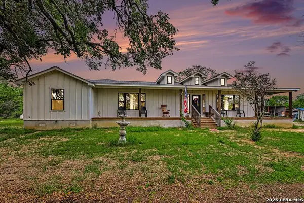 10135 New Sulphur Springs Rd, San Antonio, TX 78263